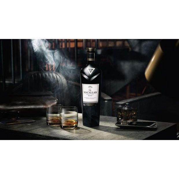 Macallan Rare Cask Black 48° 70 cl + Estuche (3 Botellas)