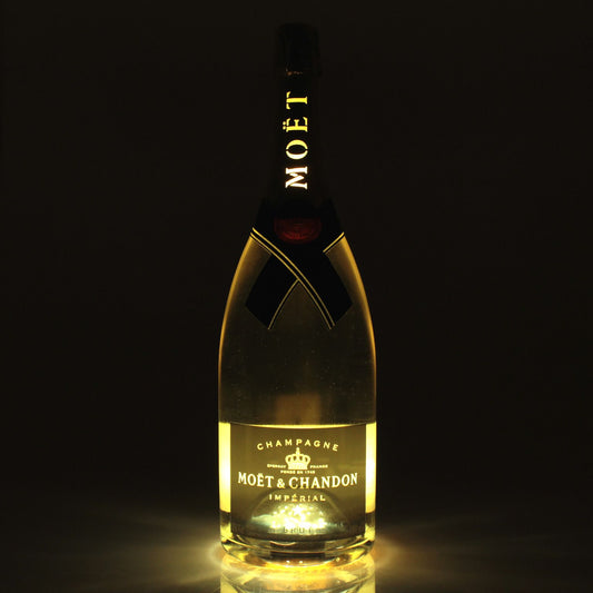 Moët & Chandon Magnum Golden Light Up 1.5L