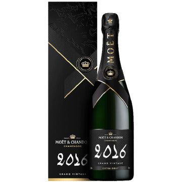 Moet &amp; Chandon Grand Vintage Champagne 12.5% ​​75cl + GBX (6 bottles)