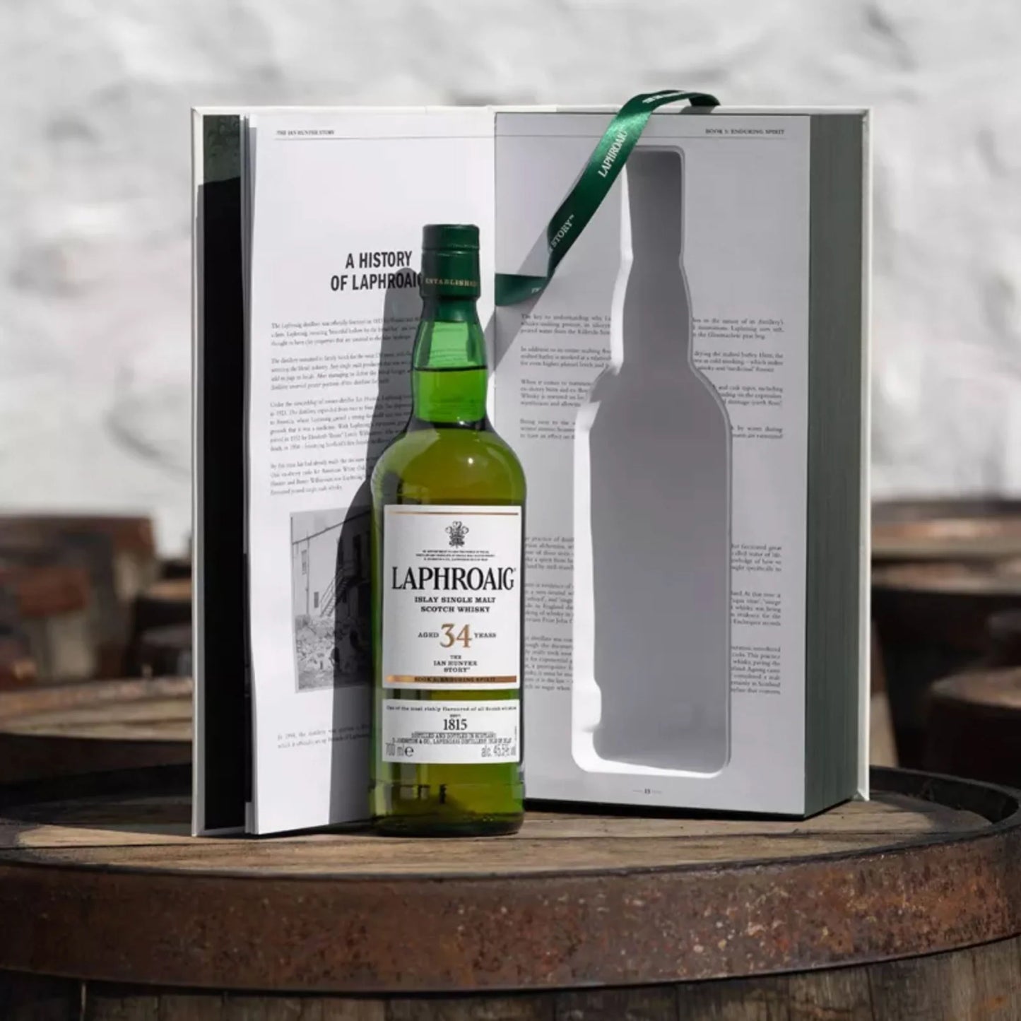 Laphroaig 34YO - Ian Hunter - Book 4 1987