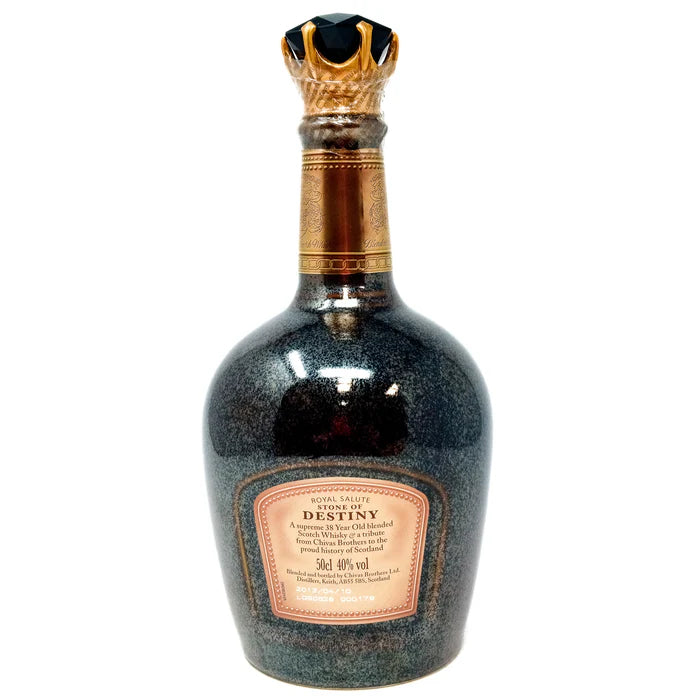 Chivas Regal Royal Salute 38 Years Stone of Destiny 40° 50 cl + GBX (6 botellas)